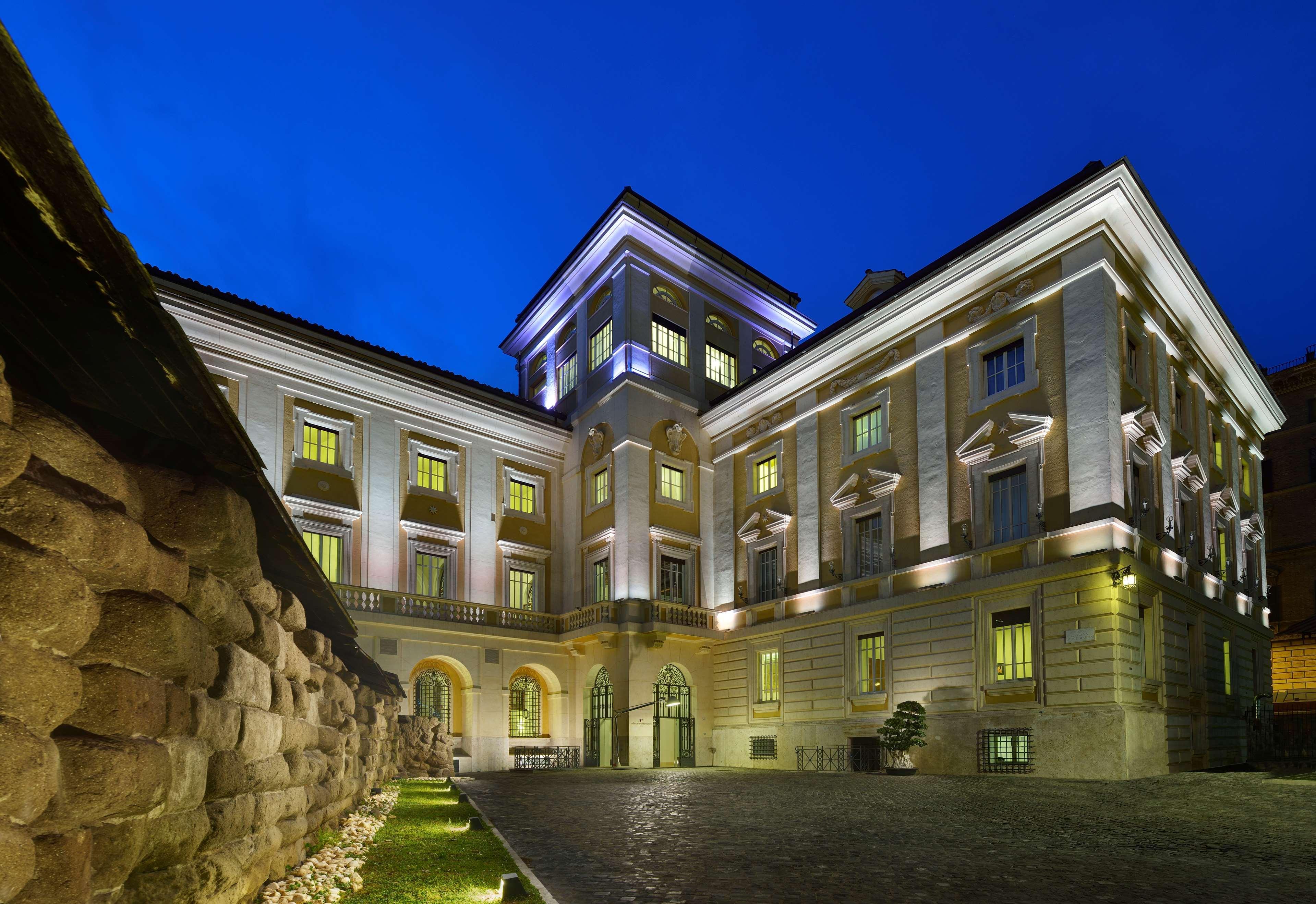 Palazzo Montemartini Rome, A Radisson Collection Hotel Luaran gambar The National Museum of the Republic of Dagestan