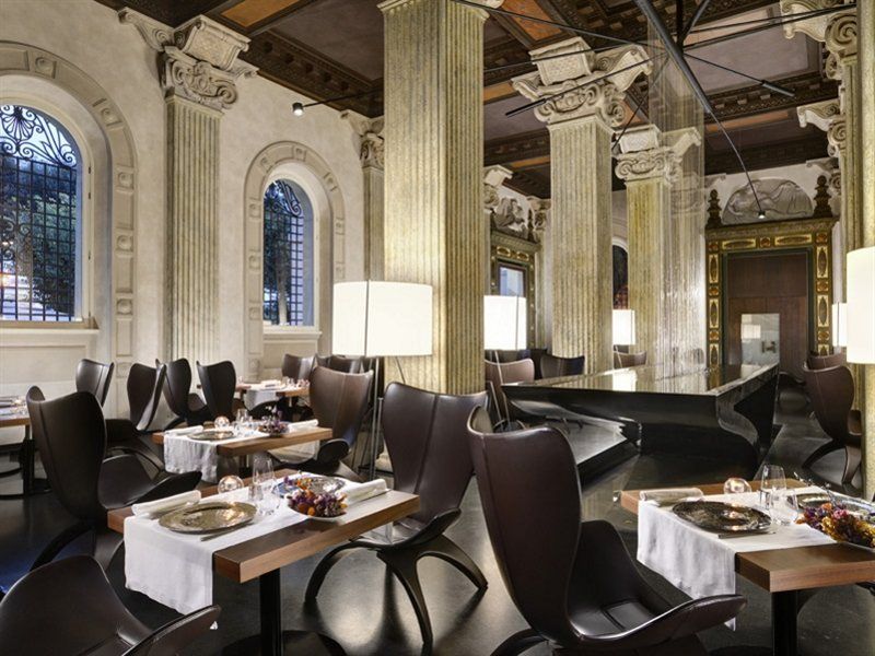 Palazzo Montemartini Rome, A Radisson Collection Hotel Luaran gambar The interior of the restaurant