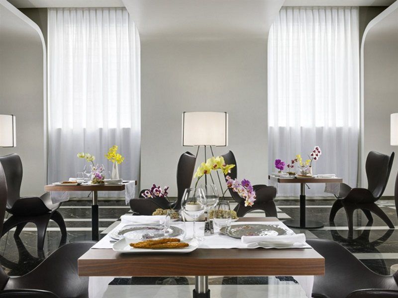 Palazzo Montemartini Rome, A Radisson Collection Hotel Luaran gambar The dining room
